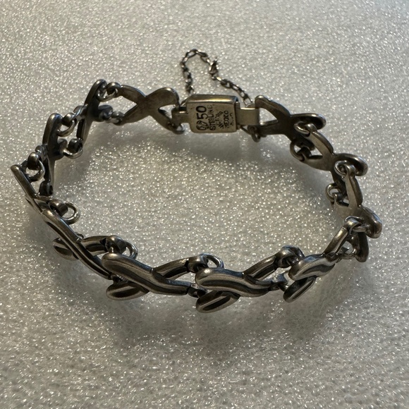 Signed Victoria Mexico Taxco Silver X Bracelet Eagle 12